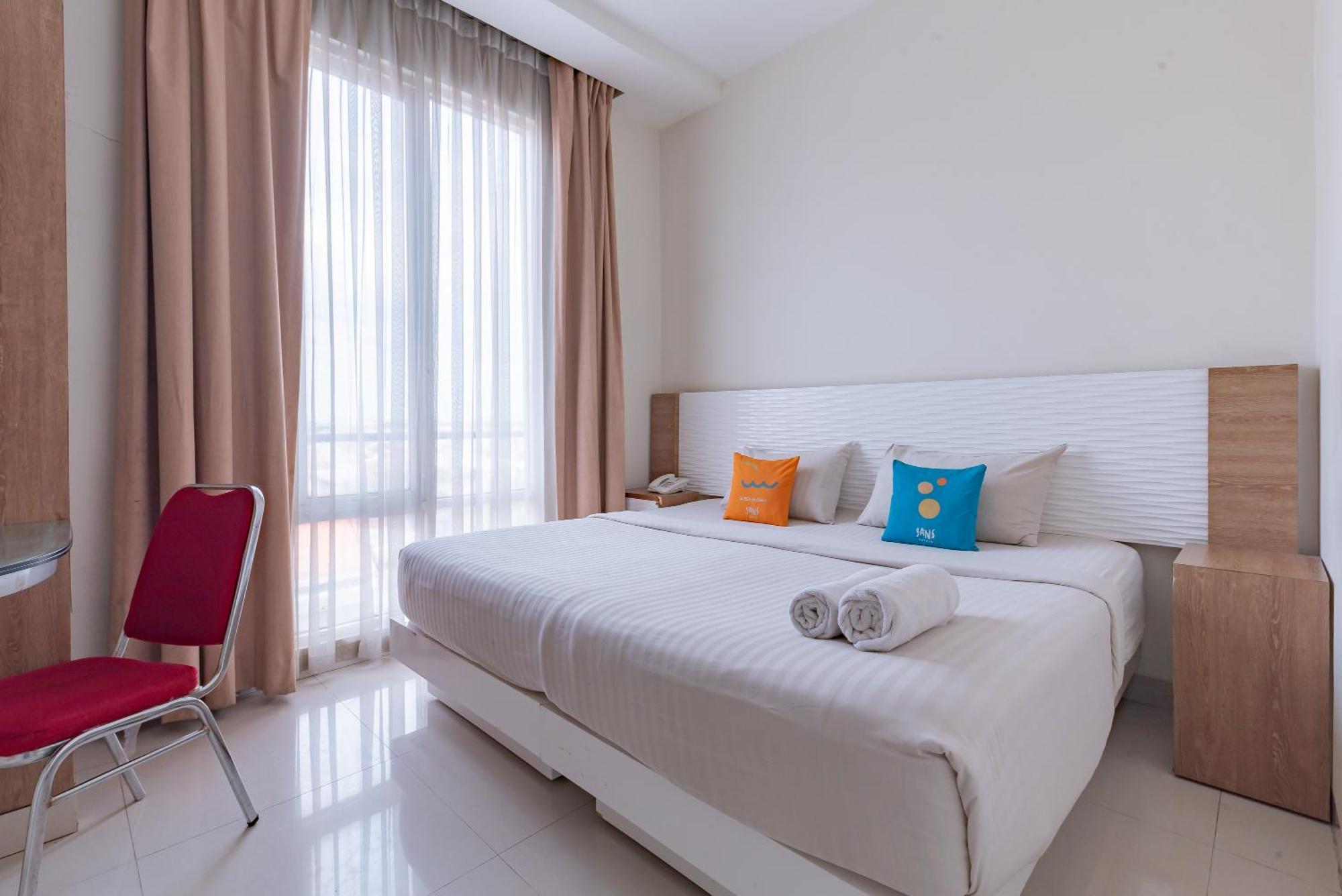 Sans Hotel Diemdi Kiaracondoong บันดุง ภายนอก รูปภาพ